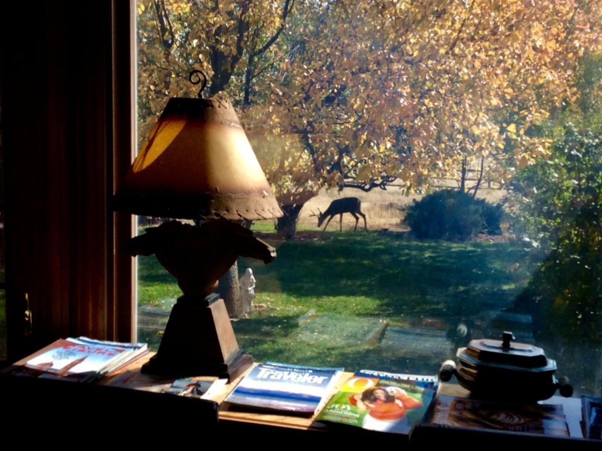Yellowstone Cattle Baron Ensuite, Private Entrance & Parking - Prairie Rose B&B Cheyenne Habitación foto